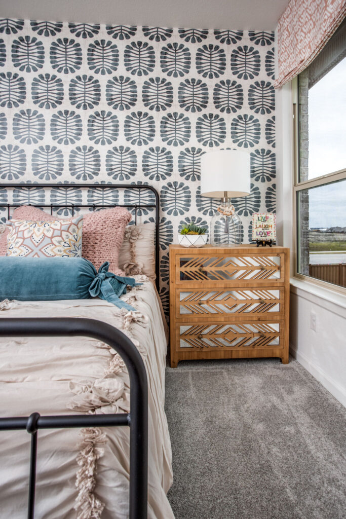 Shoot2Sell Real-Estate Photography Color Trends Bold Patterns